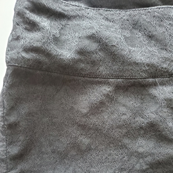 HL SHORTS - Picture 7 of 14